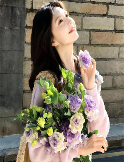 《子夜外卖》美学价值分析：艺术美感与审美特征探讨